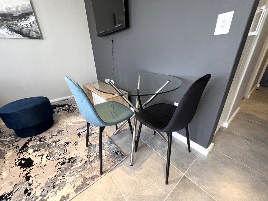 To Let 1 Bedroom Property for Rent in Table View Western Cape